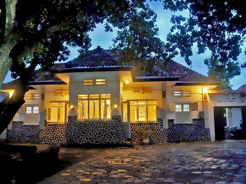 Reddoorz Syariah Near Wijilan Yogyakarta Hotel Екстериор снимка